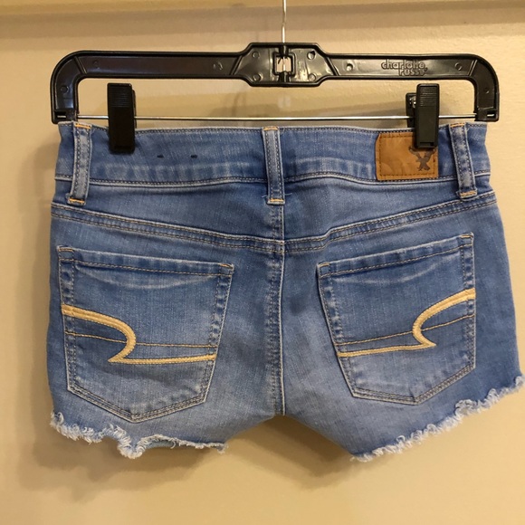 American Eagle Light-Wash Jean Shorts - Picture 2 of 2